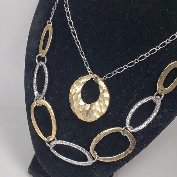 Stunning Dual Tone Multi-layered Hammered Hoops Necklace - Chic Women - 22 long - Picture 12 of 13